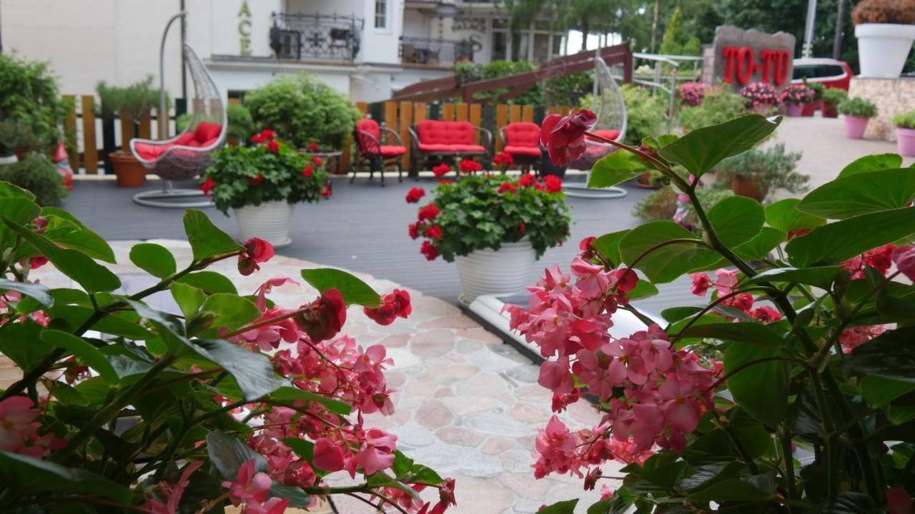 To Tu Acomodação com café da manhã Mrągowo Exterior foto